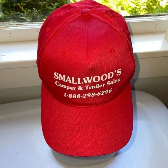 Smallwood’s Camper & Trailer Sales red cotton snap back cap - Picture 1 of 8